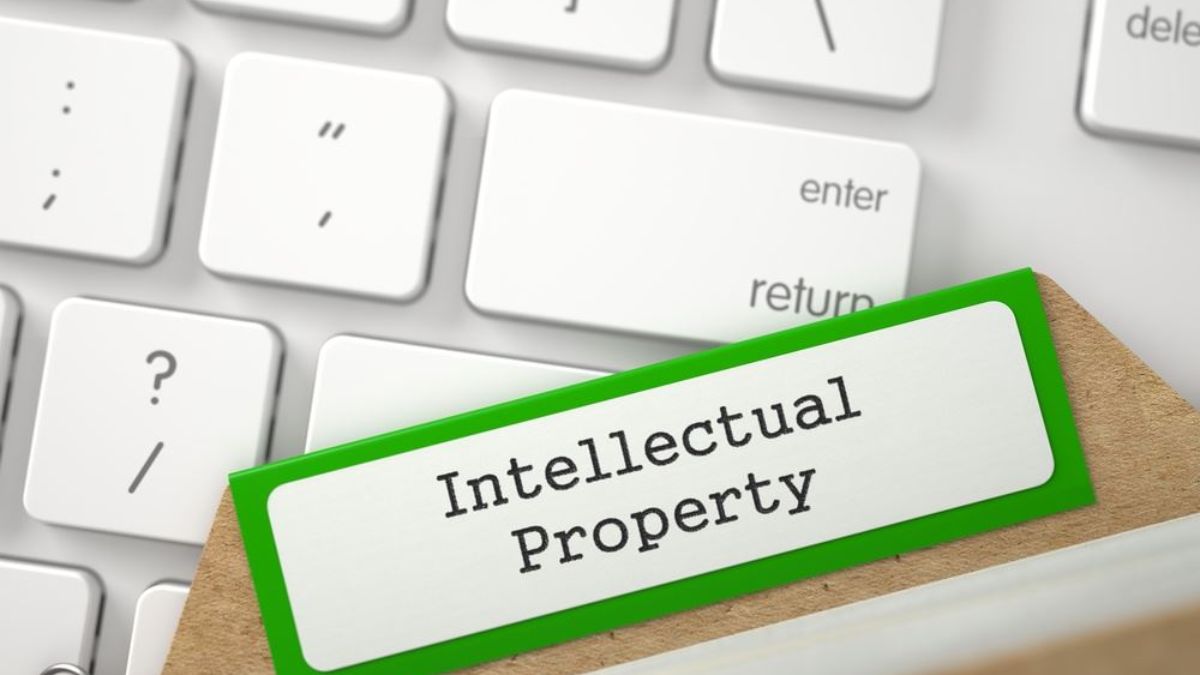 How to Create an Intellectual Property Assignment Agreement