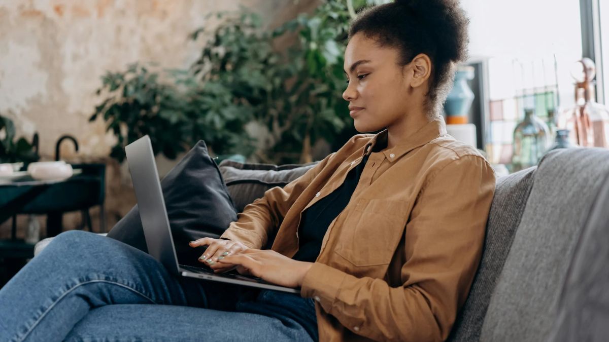 Small Businesses Growth with Legitt AI