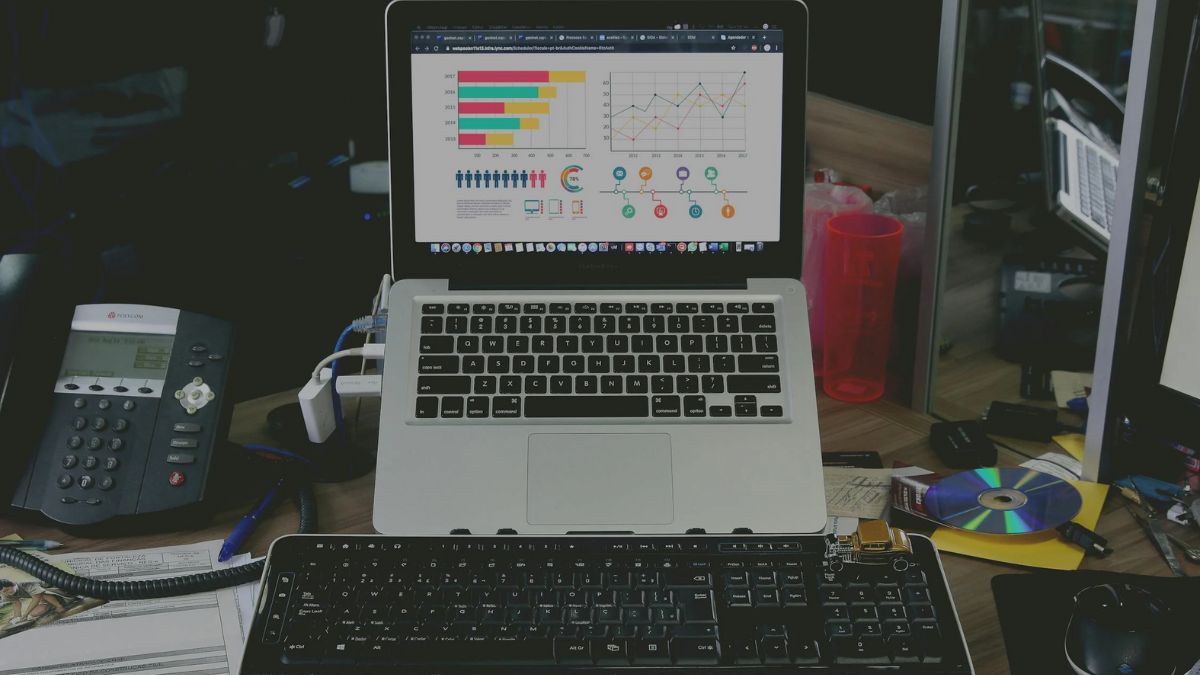 Legitt AI connecting sales, legal, and procurement teams for seamless collaboration